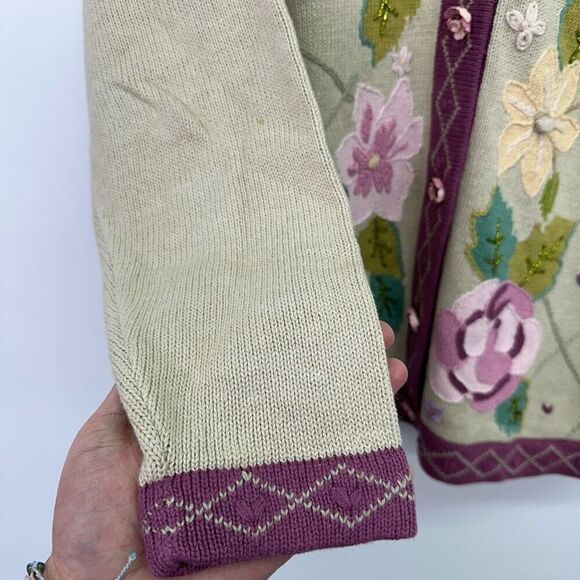 Storybook Knits Women’s Beaded Hand Knit Floral Argyle Flower Button Tan Cardiga - Picture 7 of 11